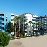 מלון Kleopatra Ramira 4*