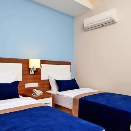 Hotel Kleopatra Ramira 4*