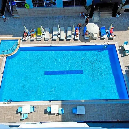 Kleopatra Ramira 4* Alanya
