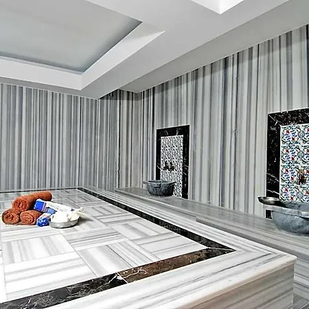 Hotel Kleopatra Ramira 4*