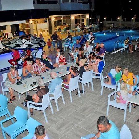 Kleopatra Ramira Hotell 4*