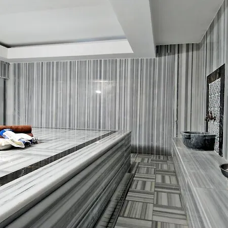 Hotell Kleopatra Ramira 4*