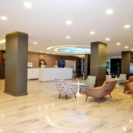 Kleopatra Ramira 4*