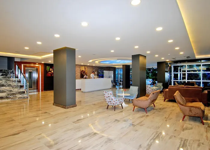 Hotel Kleopatra Ramira 4*