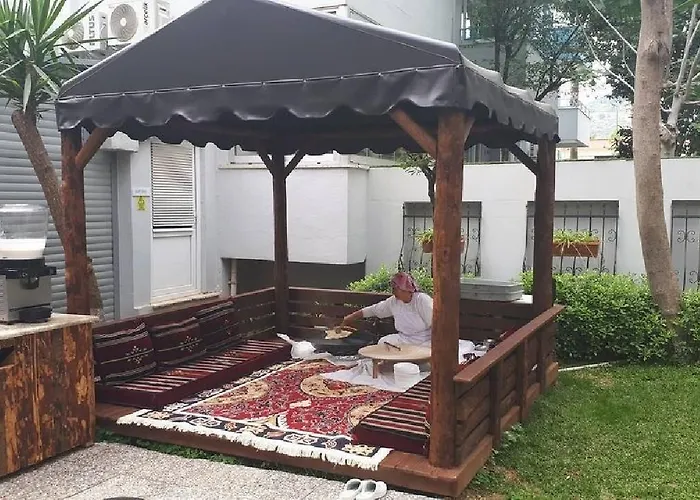 Kleopatra Ramira Hotel