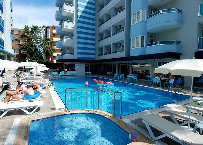 Hotell Kleopatra Ramira 4*