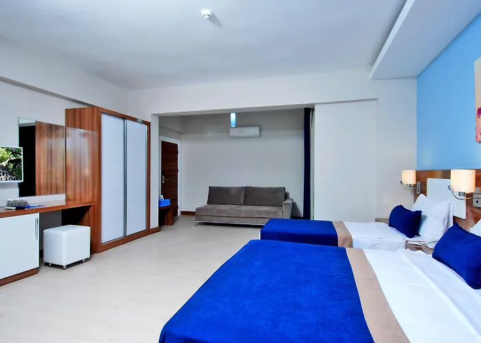 Kleopatra Ramira Hotell