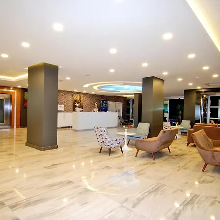 מלון Kleopatra Ramira 4*