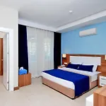 Kleopatra Ramira Hotel 4*